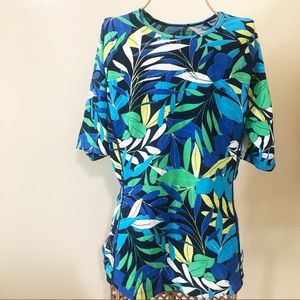 Coolibar tropical graphic tee